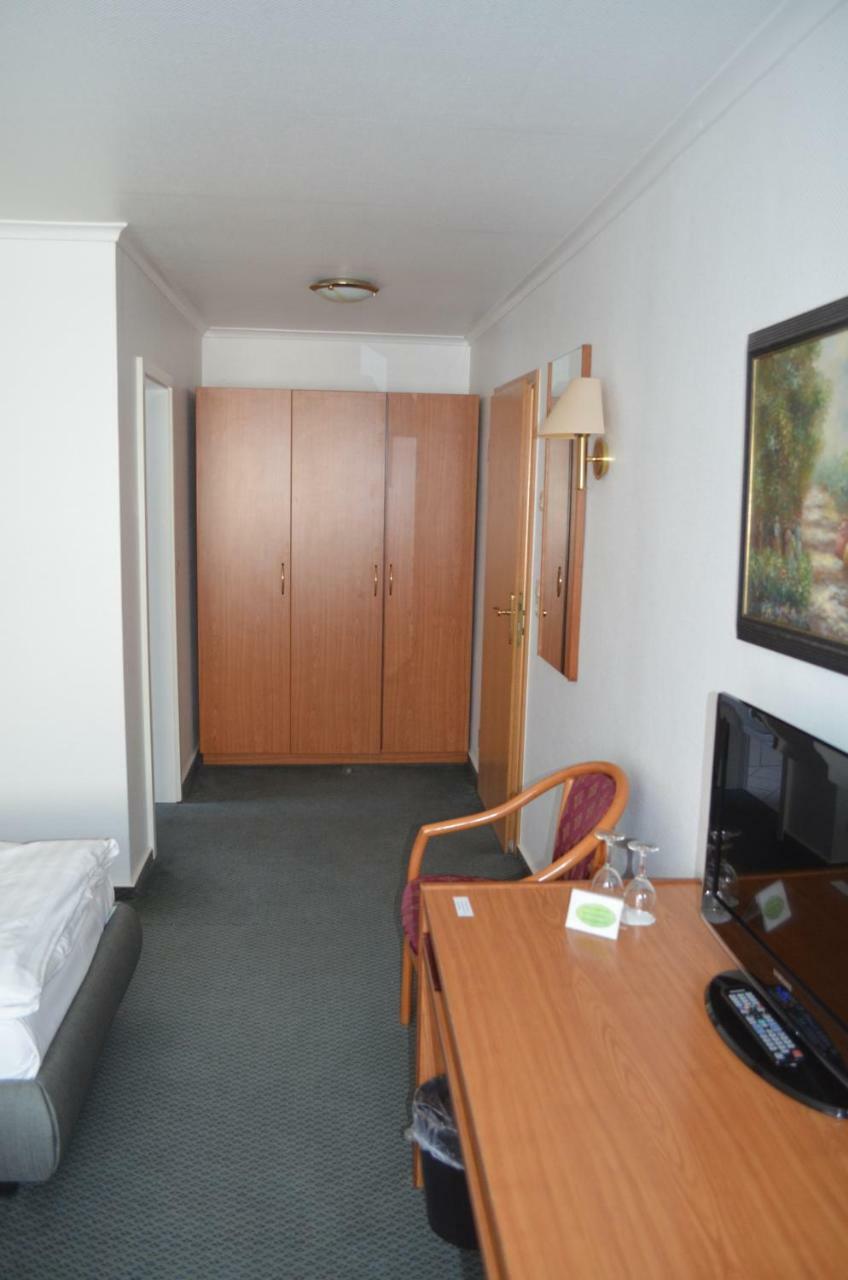 Hotel Zur Post Neubruchhausen Экстерьер фото