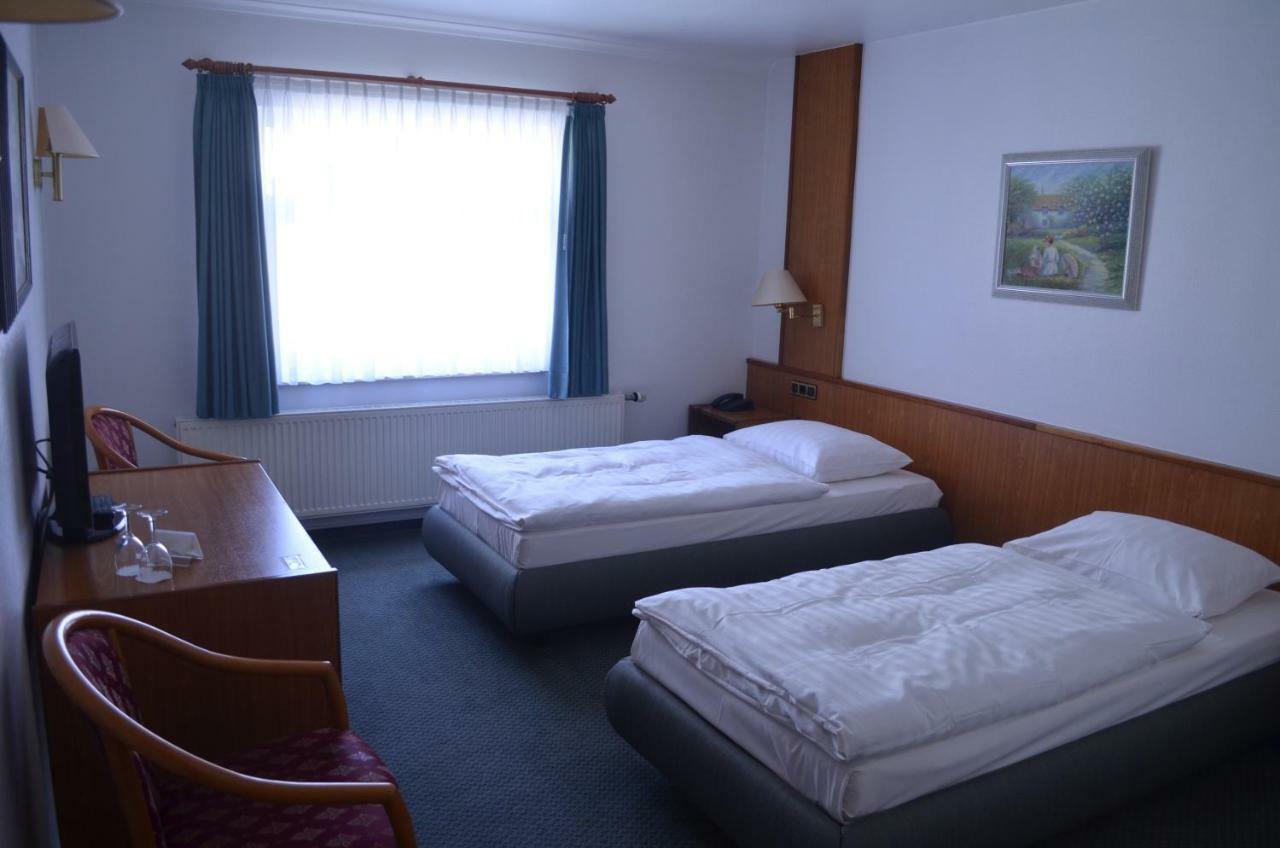 Hotel Zur Post Neubruchhausen Экстерьер фото